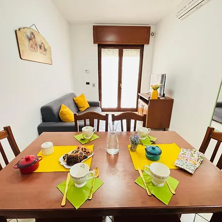 Aparthotel Rosa Virginia 3*